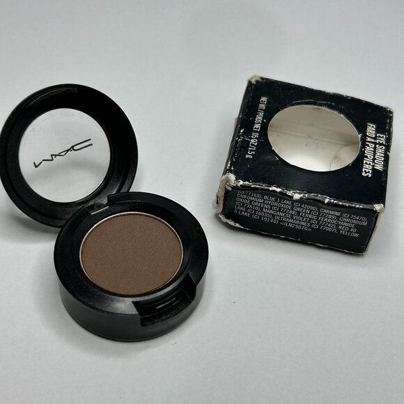 MAC Eyeshadow BRUN Satin - Picture 1 of 3